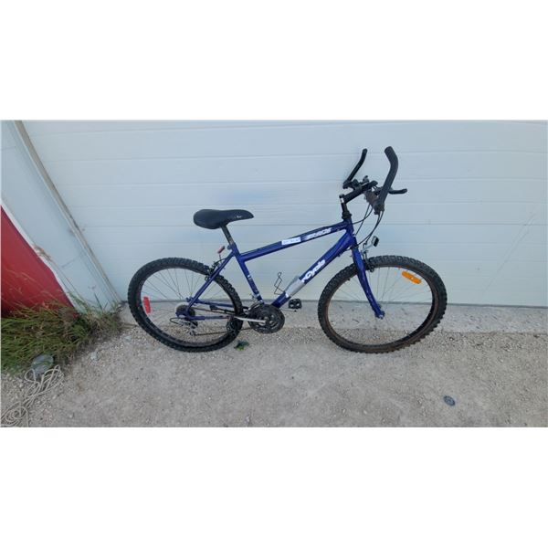 Oasis Freeze Mountain Bike with Knobby Tires, Multiple Gears, and Lite-Line Saddle no air in tires