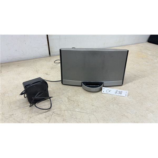 Bose SoundDock Portable Digital Music System, Power Adapter