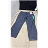 Image 10 : New: Tommy Bahama Jeans and 2 Pairs of Kirkland Signature Pants, and Zepra Leather Gloves