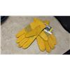 Image 3 : New: Tommy Bahama Jeans and 2 Pairs of Kirkland Signature Pants, and Zepra Leather Gloves