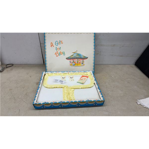 Lady Christina Permanap Sanitized Baby Blanket, 36” x 48”, in Original Box with Teddy Bear Applique
