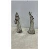 Image 10 : Ten-Piece Silver Metallic Nativity Set with Engraved Floral Patterns