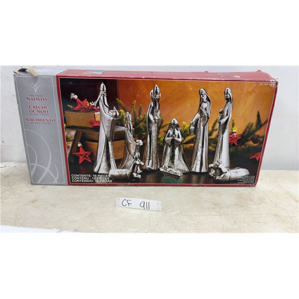 Ten-Piece Silver Metallic Nativity Set with Engraved Floral Patterns
