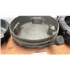 Image 3 : 3 Oil Drain Pans
