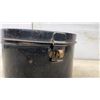 Image 6 : Vintage WW II Metal hat box with Brass Nameplate and Latch