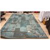Image 1 : Area Rug 94 × 130”