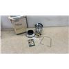 Image 1 : Tera-Gear Propane Lantern with Cage and Coleman Silk-Lite Mantles