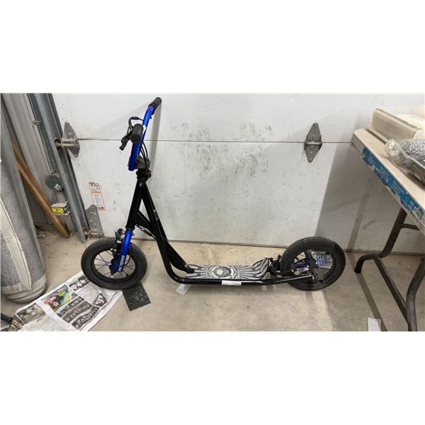 Mongoose Black and Blue Scooter with Skull Deck, Front and Rear Brakes, and Blue Spokes