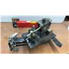 Image 3 : Grip 2 Ton Cross Beam Adaptor and Transmission Jack Attachment