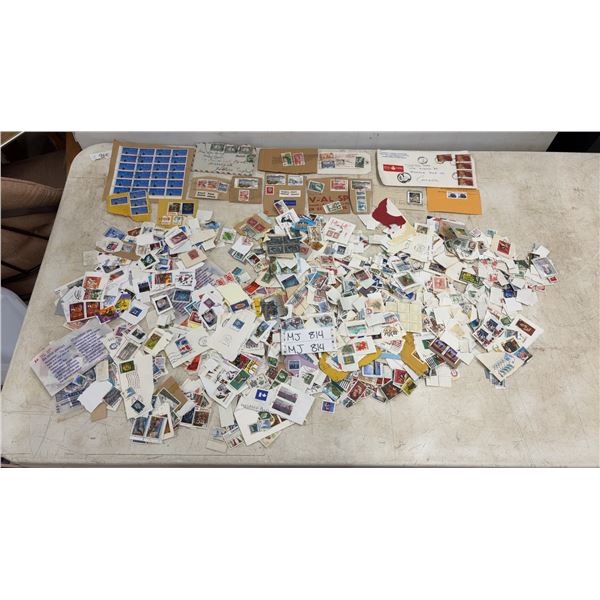 Collection of Canada Stamps