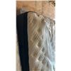Image 2 : Queen Mattress and Boxspring