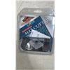 Image 4 : 4 Pairs of Gardening Gloves, Cordless Phone, Manitoba License Plates, PowerShot Stapler