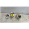 Image 10 : Porcelain Lady Figurine with Roses and Assorted Miniature Ceramic Floral Arrangements