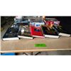 Image 6 : 5 Danielle Steel Novels, 2 × 1000-Piece Puzzles, and 1 × 500-Piece Puzzle