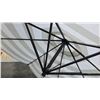 Image 4 : 9 Ft Patio Table Umbrella - New