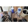 Image 2 : 30-Piece Barber Set: Hand and Electric Clippers, Scissors, Combs, Capes