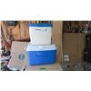 Image 1 : Rubbermaid 48-Quart Ice Chest 958J and Coleman 16-Quart Cooler
