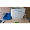 Image 5 : Rubbermaid 48-Quart Ice Chest 958J and Coleman 16-Quart Cooler