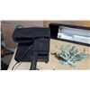 Image 3 : 30-Piece Aquarium Set: Filter, Pump, Light, Heater, Plants