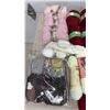 Image 7 : Assorted Wool Yarn and Craft Supplies: HoneySpun Ombre, Fun-to-Wear, and Other Yarns