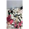 Image 4 : Large Lot of Assorted Yarn