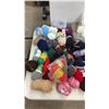 Image 2 : Large Lot of Assorted Yarn