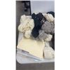 Image 2 : Large Lot of Assorted Yarn