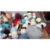Image 2 : Large Assortment of Knitting and Crochet Yarn in Various Colors and Fibers Including Scheepjes