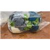 Image 8 : Assorted Yarn Lot: Bernat, Pingouin, Titan, Reypraire