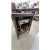 Image 5 : Antique Victor Talking Machine Company Model 8-8 Lowboy Console Radio, circa 1928-1929