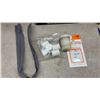 Image 5 : Sewing Lot: Thimble Collection, Thread Spools, Crayons, Watercolors, Pins, Ribbons