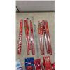 Image 7 : Large Collection of Knitting Needles Including Aero, Boye, Prym, Susan Bates, Cases, Gauge