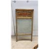 Image 2 : National Washboard Co. No. 510 Glass Washboard and Wooden Slaw Cutter
