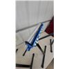 Image 7 : Lot of 3 Adjustable Roller Stands Including Mastercraft Multi-Directional Ball Roller Stand and Mor