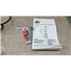 Image 5 : Jobmate 4 Amp Cut-Out Tool 54-8229-2 with Circle Guide and Black and Decker Bit Set