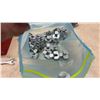 Image 6 : Metal Toolbox With TIPCO 11-Piece SAE Wrench Set, Socket Set, Pliers, Files