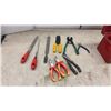 Image 9 : Metal Toolbox With TIPCO 11-Piece SAE Wrench Set, Socket Set, Pliers, Files