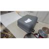 Image 5 : Ryobi 13 Amp 7 1/4” Circular Saw in Case with Assorted Saw Blades
