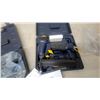Image 2 : 2 Mastercraft 58-8429-8 Air-Powered Brad Nailer/Staplers with Case