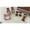 Image 6 : Vintage 1970 Lundby of Sweden Doll House 15 1/2 x 28 x 10” with Furniture, Kitchenette