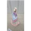 Image 4 : Paragon Porcelain Figurine Alice 8” tall