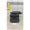 Image 1 : Remington Rand Manual Typewriter Model 17