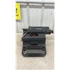 Image 2 : Remington Rand Manual Typewriter Model 17