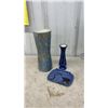 Image 5 : Blue and White Hand-Painted Ceramic Table Lamp, Vase, and Candlestick Holder