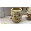 Image 5 : Vintage 1950s-60s Ceramic Western-Themed Barrel Beverage Dispenser With Lid and Spigot, Chip