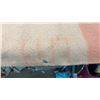 Image 4 : Eaton's of Canada Trapper Point All-Wool Blanket, Peach with Darker Peach End Stripes