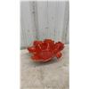 Image 14 : Square Teapot, Iridescent Fluted Vase, Leaf Shaped Bowls