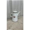 Image 2 : Square Teapot, Iridescent Fluted Vase, Leaf Shaped Bowls