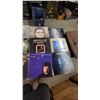 Image 7 : 50 Vinyl Record Lot Including Cher, Bruce Springsteen, Willie Nelson, Knockout Super Hits