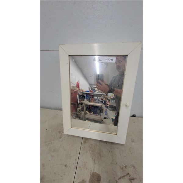 Vintage Off-White Surface-Mount Wood Medicine Cabinet with Mirrored Door 16”×21.6”×5”